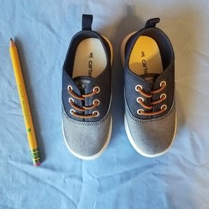 🐸 Carter's kid shoes 🐸